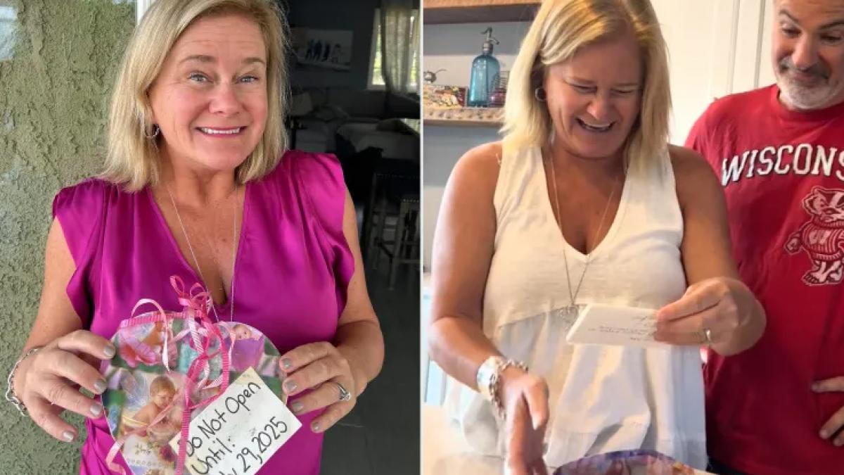 o femeie a asteptat 25 de ani sa deschida cadoul de nunta primit de la prietena ei ce a gasit in cutie a lasat o fara cuvinte