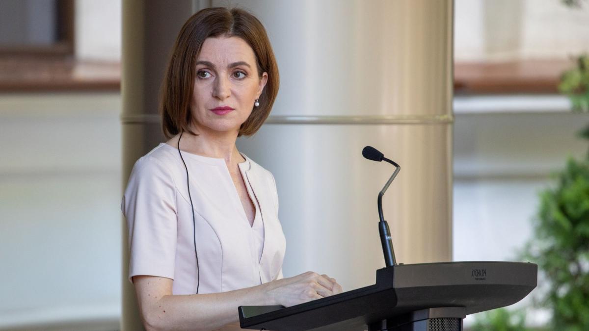 republica moldova in alerta inainte de alegeri maia sandu avertizeaza ca forte ostile fac presiuni fara precedent asupra diasporei