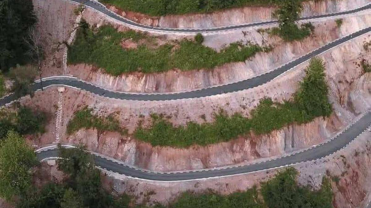 transluncani transfagarasaniul din banat drumul spectaculos din vestul tarii la mare cautare de turisti e perla judetului timis