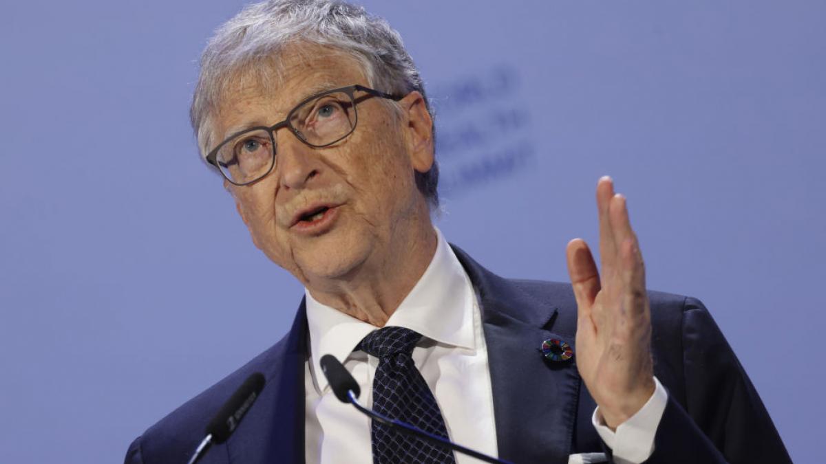 bill gates avertisment despre inteligenta artificiala nu va bazati pe stabilitatea locului de munca