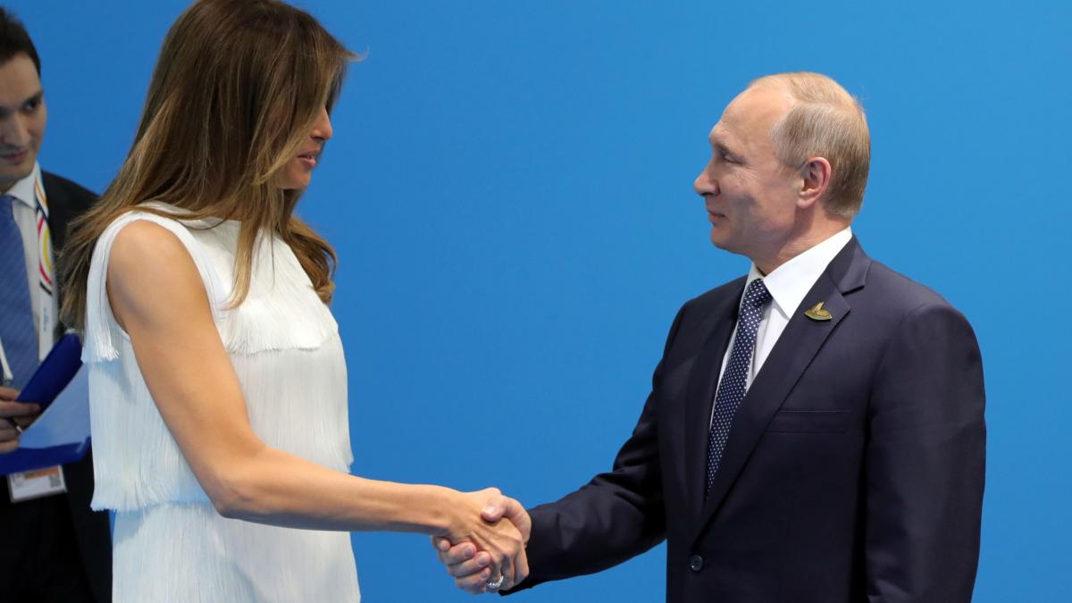 melania trump i a scris lui putin o scrisoare pe care presedintele sua i a dat o acestuia in alaska