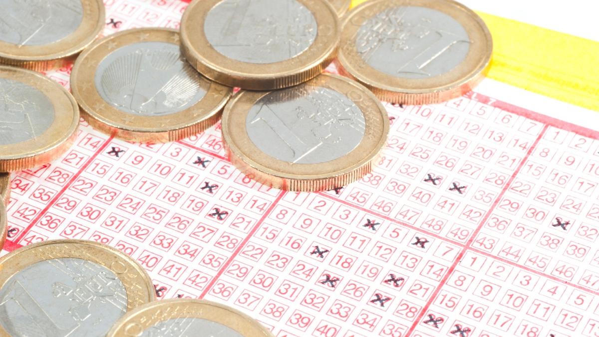 o bunica din pennsylvania supravietuitoare de cancer la san a castigat peste 2 milioane de dolari la loterie iti schimba viata