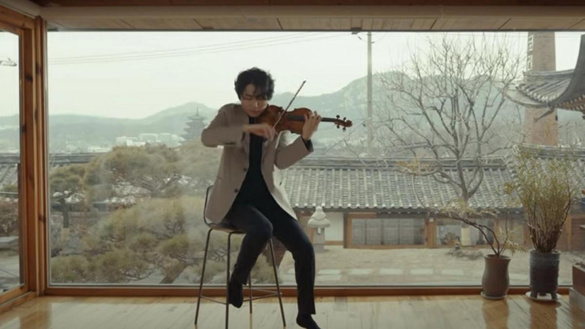 o vioara veche de 300 de ani care a apartinut renumitului compozitor niccolo paganini este vedeta a festivalului proms de la londra