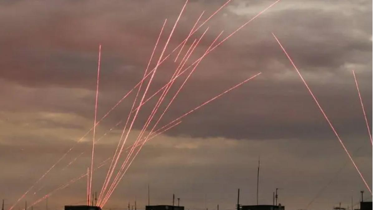 rusia a atacat cu rachete si drone ucraina la cateva ore dupa incheierea negocierilor de la casa alba alerte de raid aerian in kiev