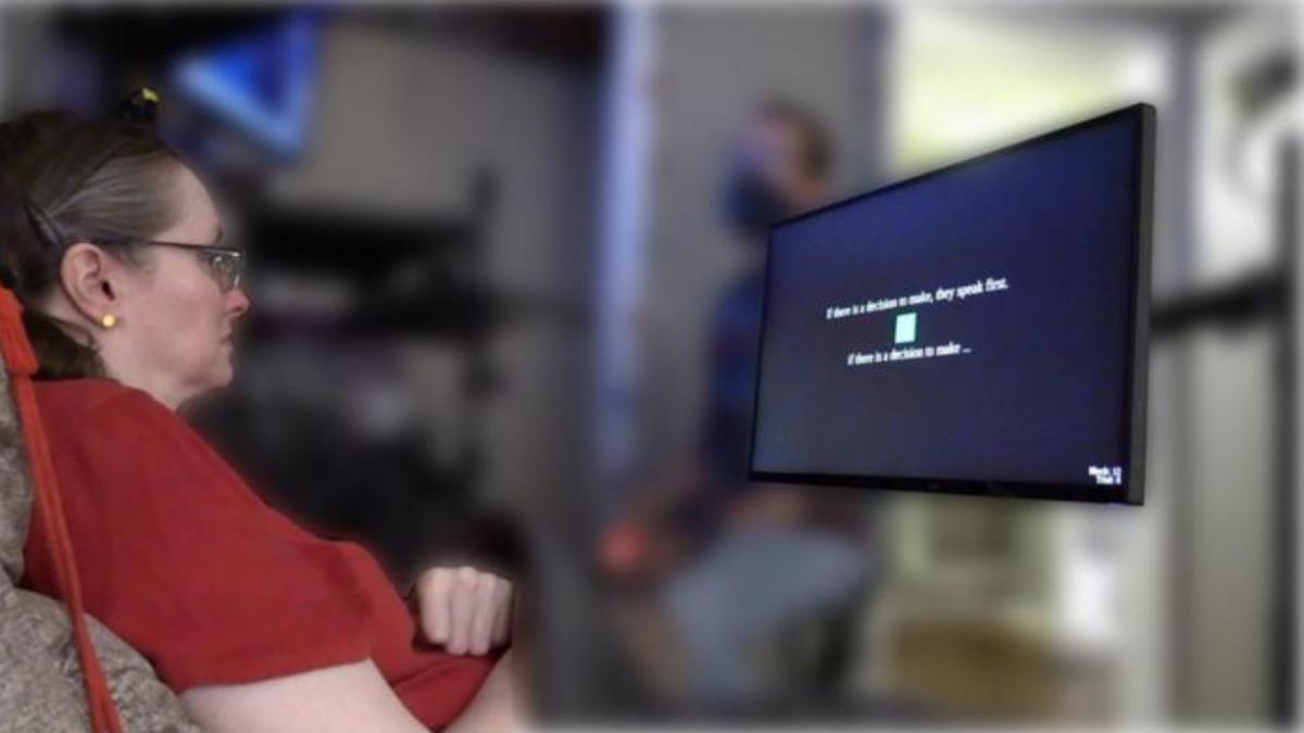 cercetatorii au creat un implant cerebral care descifreaza cu ajutorul ai monologul interior al unui om gandurile apar pe un ecran