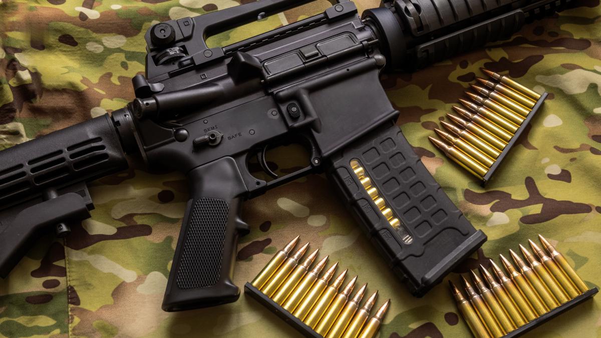 cum reuseste coreea de nord sa ocoleasca sanctiunile ii pune pe chinezii din sua sa i trimita ilegal arme