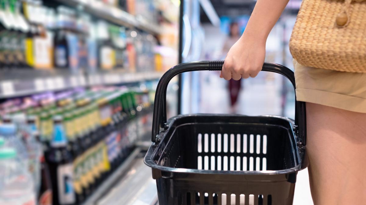 de la risipa alimentara la portii mai mici romanii cumpara tot mai putina mancare din cauza preturilor uriase e dureros