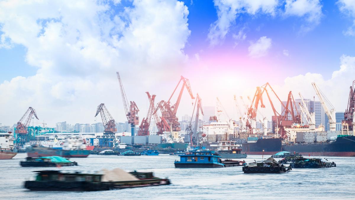 un colos al constructiilor navale se ridica in china dupa o fuziune istorica nimic altceva nu se compara ca amploare