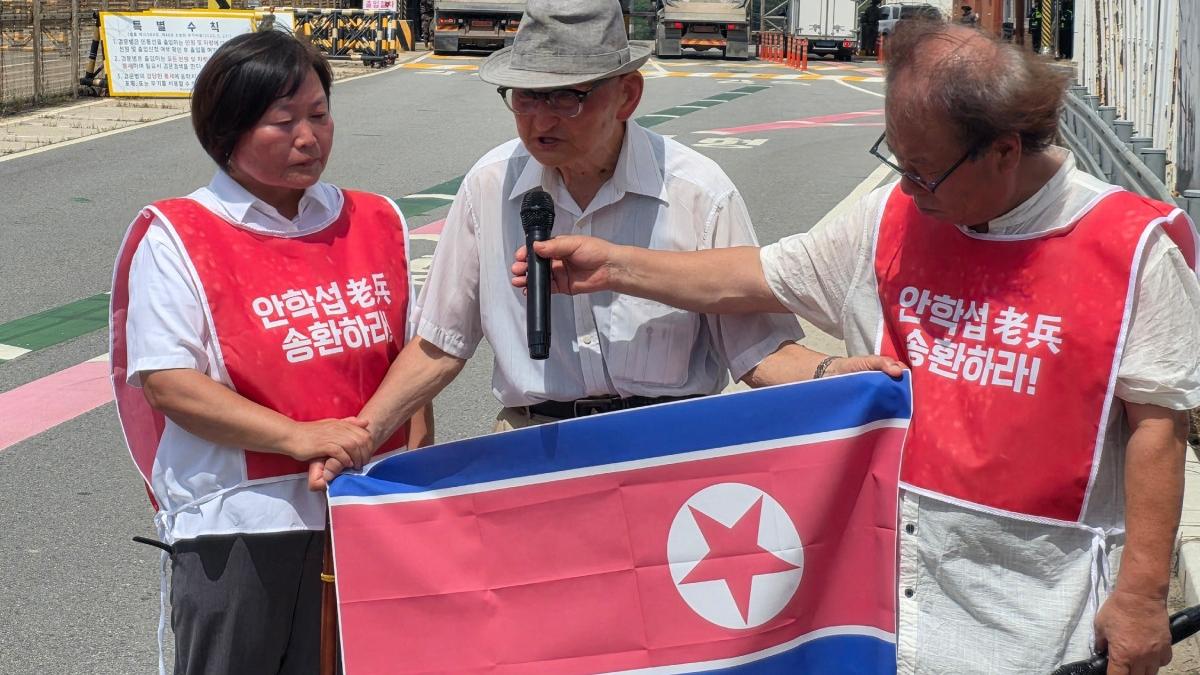 barbatul care vrea doar sa moara in coreea de nord de ce nu este lasat