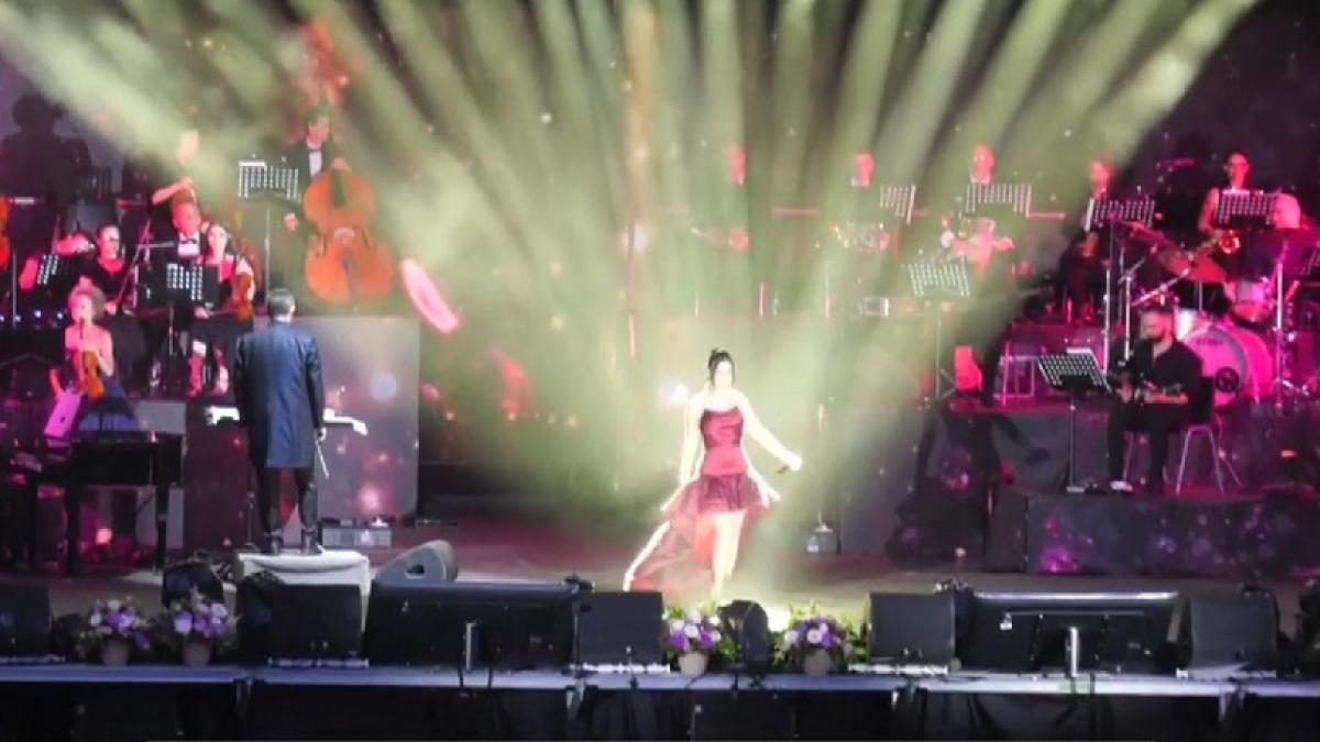 a inceput festivalul de la mamaia legendele muzicii romanesti din nou pe celebra scena