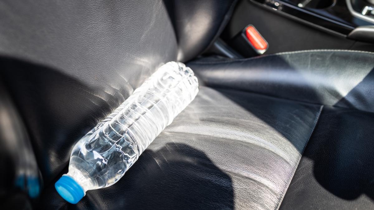 ce se intampla de fapt daca bei apa dintr o sticla de plastic lasata in soare