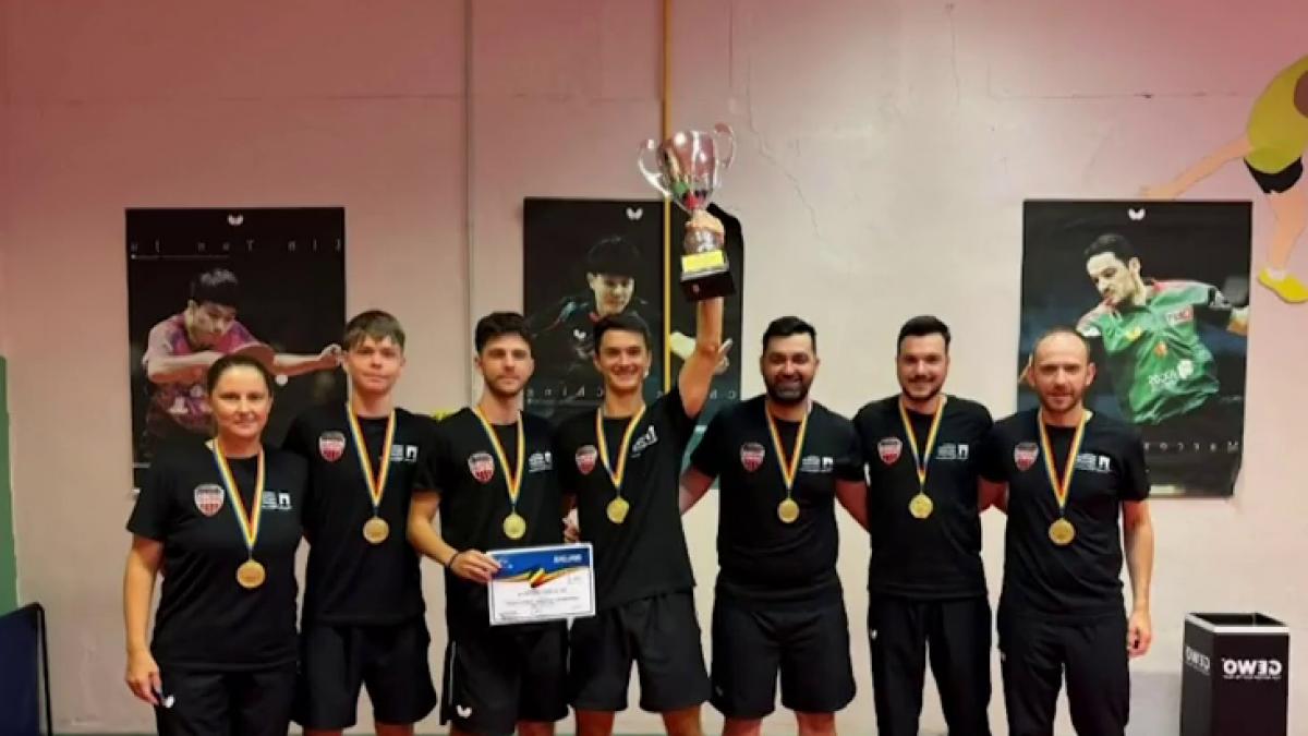 tinerii sportivi din bistrita adevarate exemple desi au primit oferte din strainatate au ramas in tara cea mai buna decizie