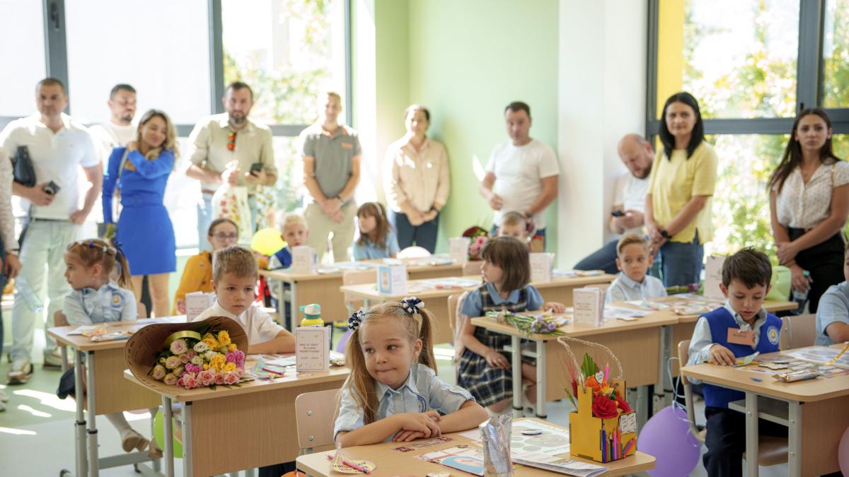 care este numarul maxim si minim de elevi la clasa in anul scolar 2025 2026 anul trecut au fost 12 clase cu un singur elev