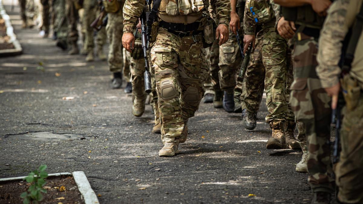 ministrul ucrainean al apararii a dezvaluit cate pachete de ajutor militar a trimis romania la kiev ultimul este pe drum