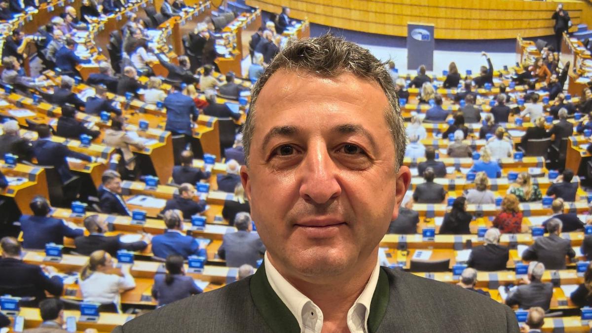 a fost ales noul director general interimar al romsilva cine este jean visan si cum arata declaratia sa de avere