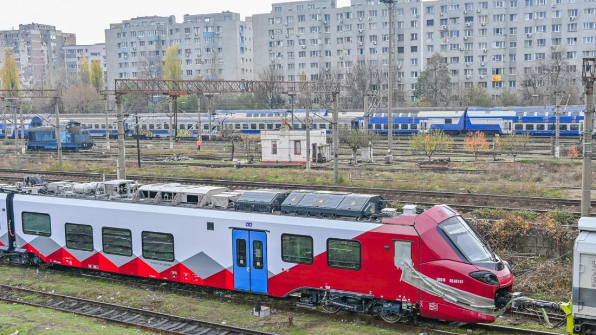 romania va avea 37 de trenuri noi coradia stream pana in mai 2026 presedintele arf vrem sa livram patru trenuri pe luna