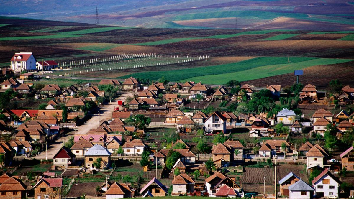 impozitul pe locuinte creste cu 70 din 2026 bolojan avertizeaza primarii veniturile nu merg in salarii
