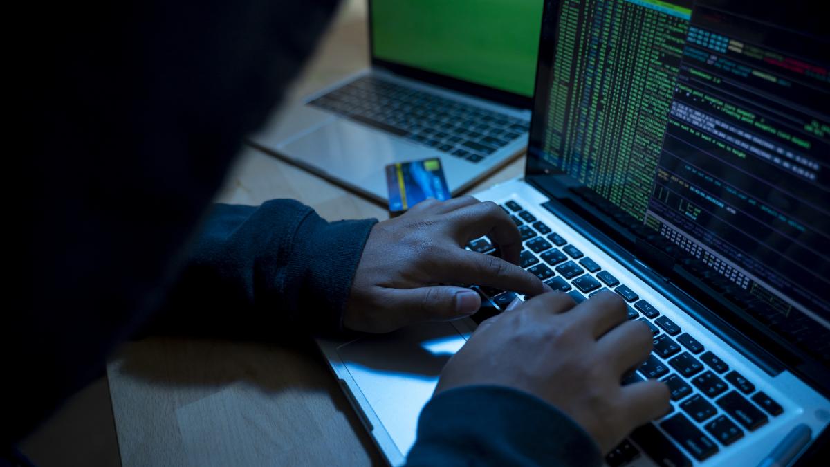 marea britanie si aliatii sai acuza trei companii chineze ca sprijina beijingul intr o campanie libera de atacuri cibernetice