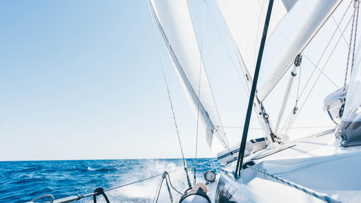 un inginer care castiga 100 000 de dolari pe an a demisionat pentru ca nu era fericit s a angajat pe un iaht si totul s a schimbat