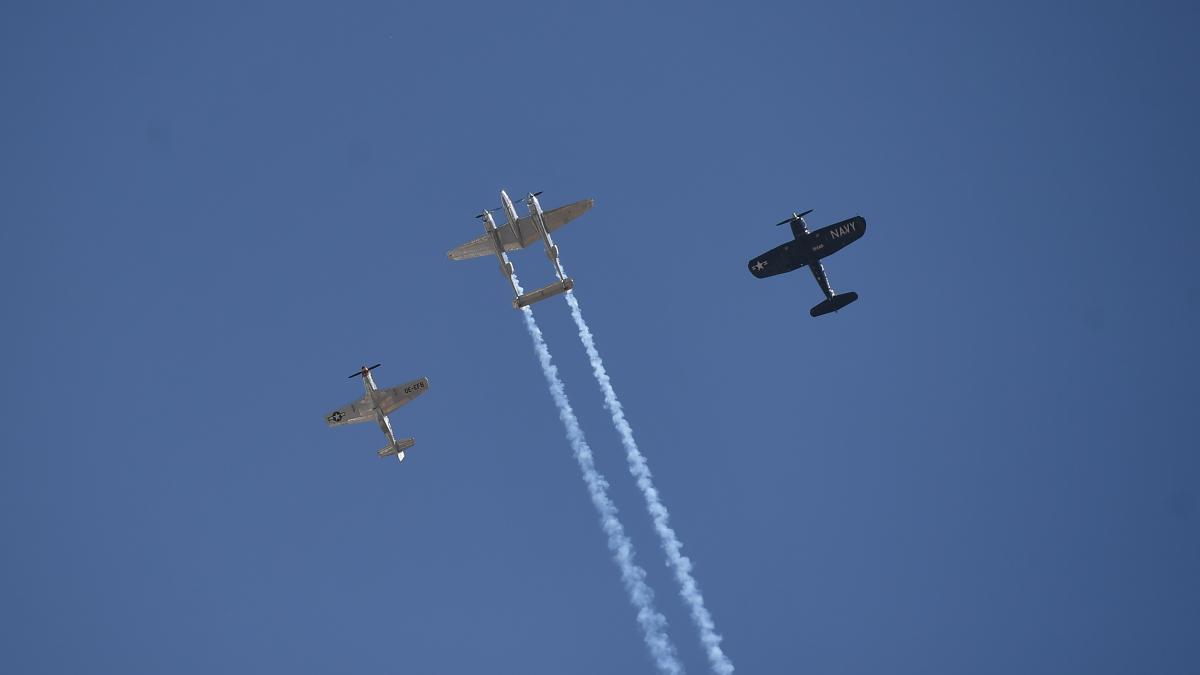 a inceput bias 2025 cel mai mare show aviatic din romania spectacol pe cerul capitalei in weekend