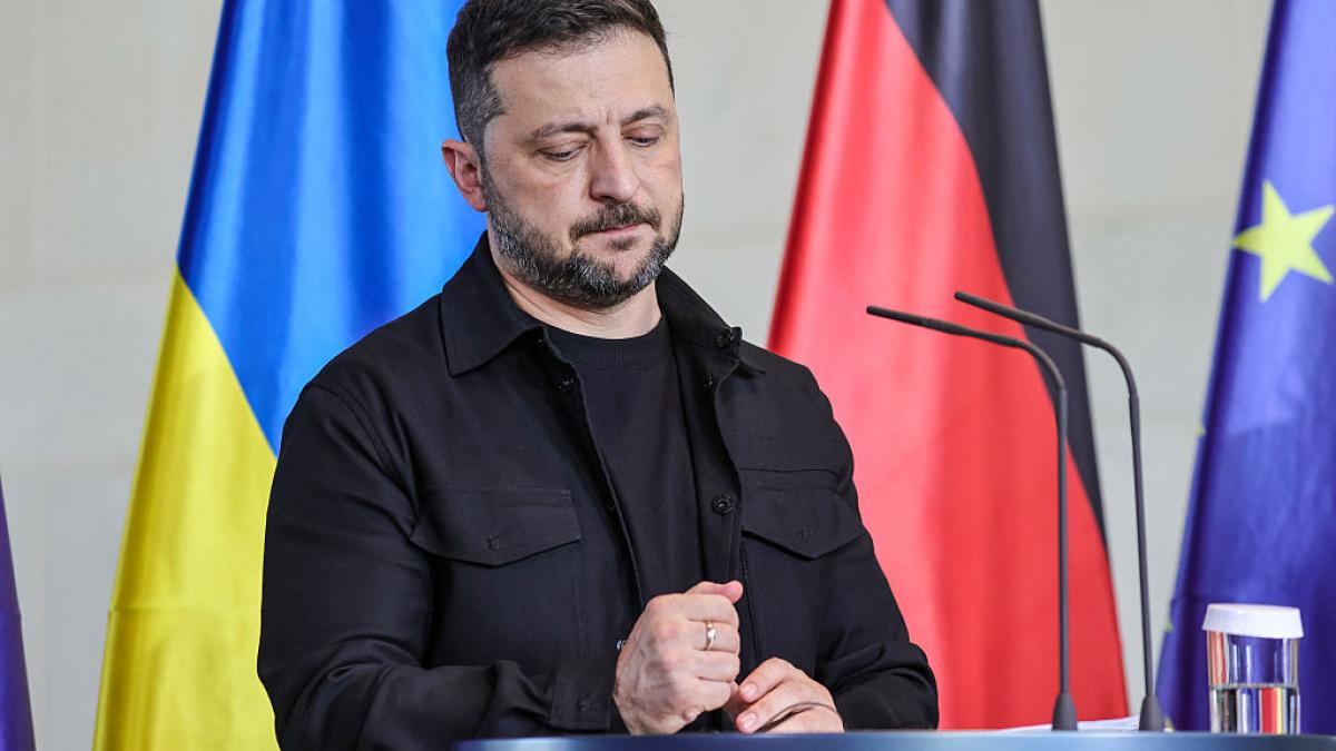 volodimir zelenski respinge propunerile pentru o zona tampon intre ucraina si rusia ca parte a unui acord de pace