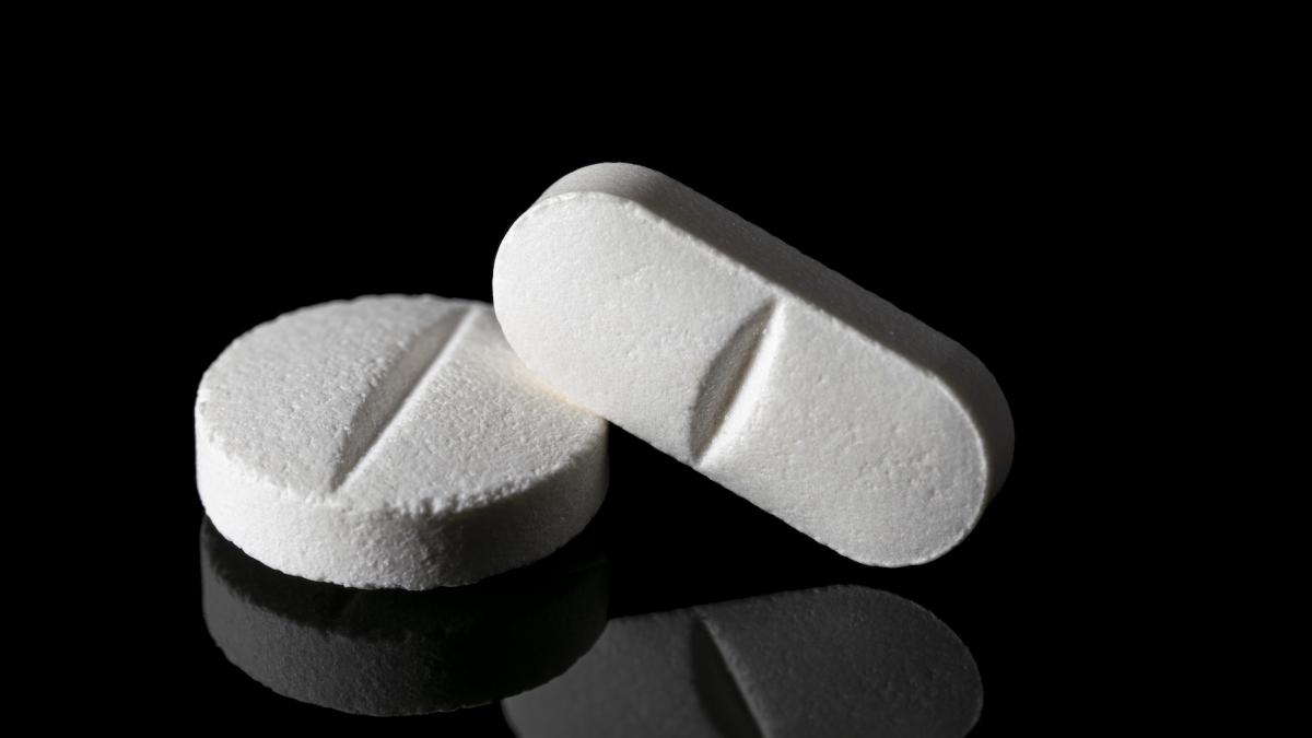 ce se intampla cand iei paracetamol si ibuprofen impreuna ar putea duce la o criza de sanatate globala