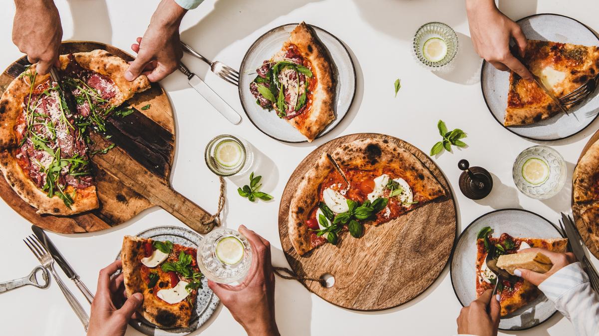 incident intr o pizzerie cel putin 85 de persoane intoxicate cu thc dupa ce a fost folosit ulei infuzat pentru aluat