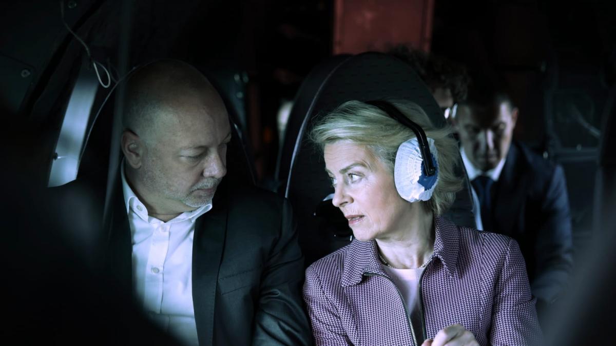 avionul ursulei von der leyen a pierdut semnalul gps la aterizarea in bulgaria sunt suspiciuni de interferente rusesti