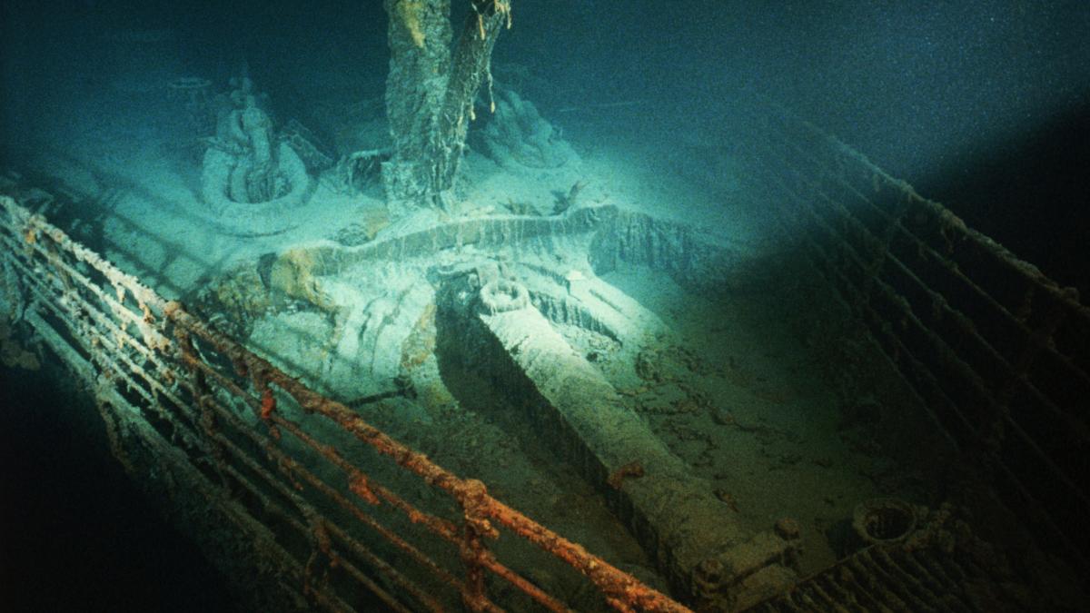 descoperirea titanicului a fost folosita ca acoperire pentru o misiune militara secreta povestea unei expeditii istorice