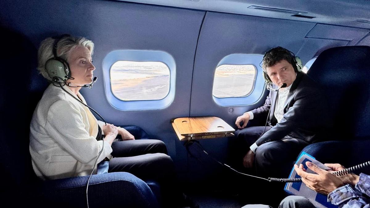 ursula von der leyen a aterizat la baza nato de la kogalniceanu a plecat cu nicusor dan direct spre fregata regele ferdinand