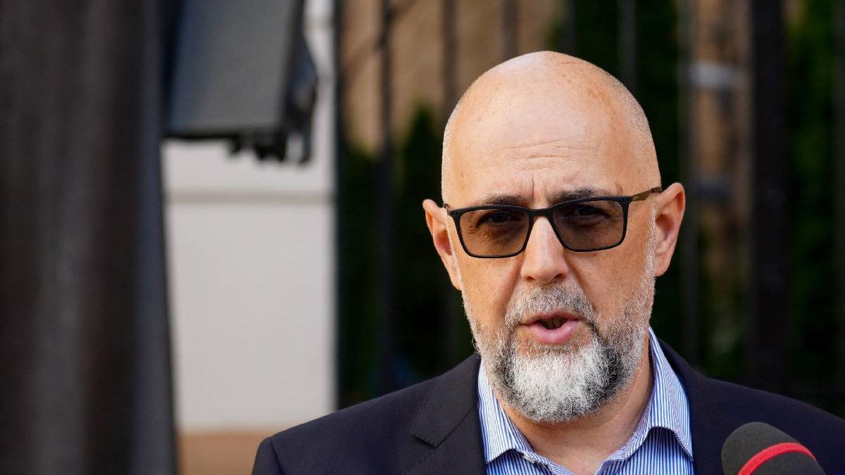 kelemen hunor clasa politica trebuie sa se distanteze odata pentru totdeauna de aur si de politicienii extremisti