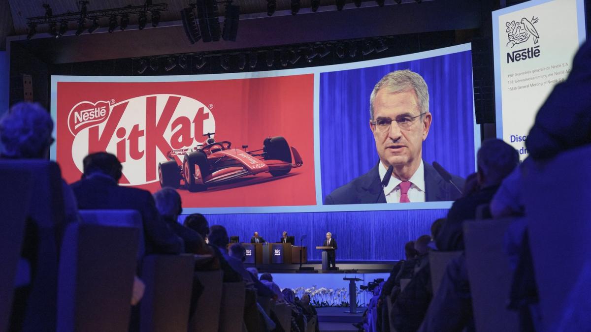 scandal amoros la nestle directorul general a fost demis din cauza unei idile secrete cu o angajata