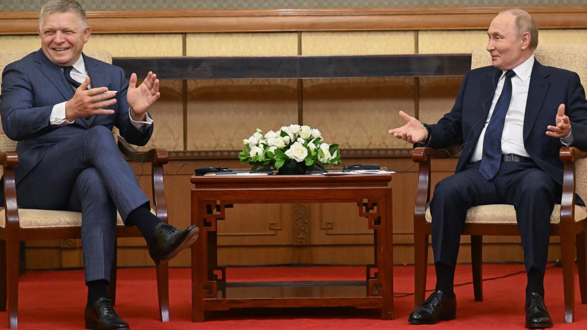 guvernul pro rus al lui robert fico le da din nou rusilor voie sa vina in ue cu vize turistice dupa o pauza de trei ani