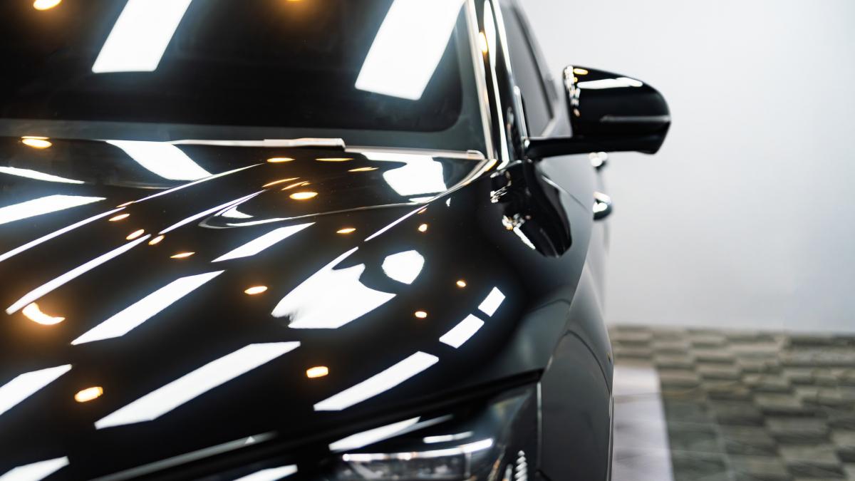 perchezitii dna intr un caz de evaziune cu prejudiciu de 18 milioane de euro masini de lux ar fi fost vandute succesiv fara plata tva