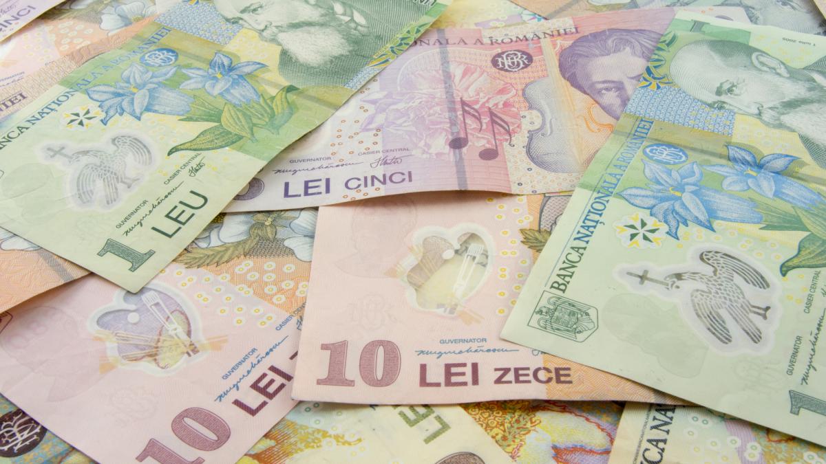 ratele a peste 400 000 de romani vor creste de la 1 octombrie ircc atinge un maxim istoric