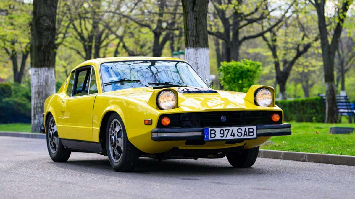 zeci de masini istorice scandinave pe drumul brancovenilor bijuteriile pe patru roti iau startul sambata palatul mogosoaia