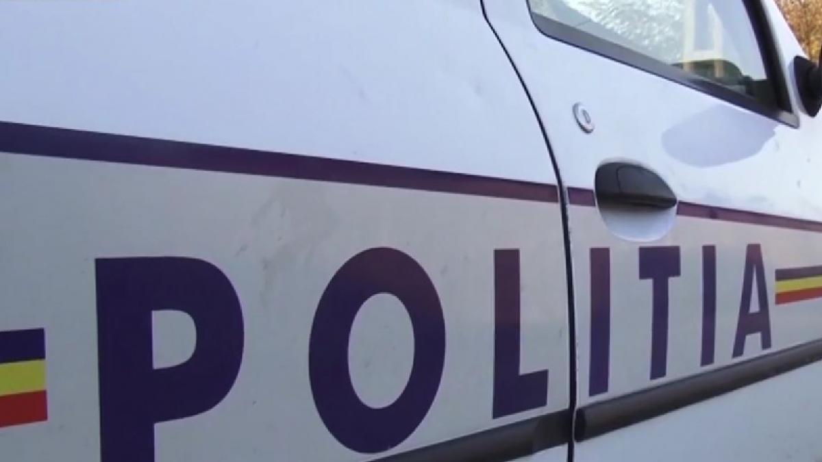 in mures un preot imbracat in sutana a fost luat la bataie pe strada de un barbat l a acuzat ca are o aventura cu sotia lui