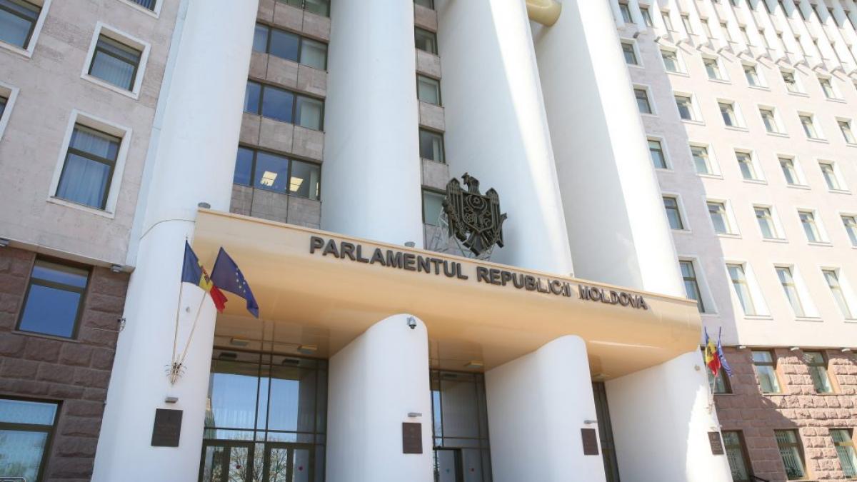 incendiu la parlamentul din republica moldova pompierii au identificat imediat sursa incendiului