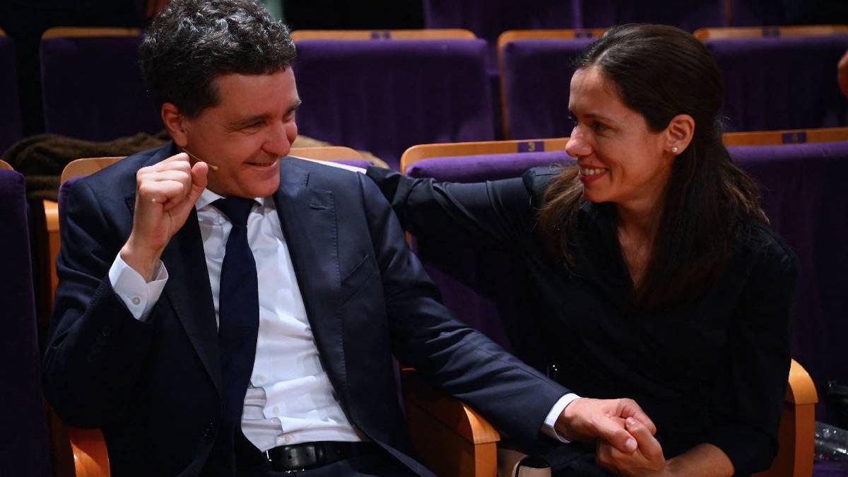 nicusor dan spune ca nu se muta inca din casa in care sta in bucuresti s a stabilizat si partea de paza vecinii s au obisnuit