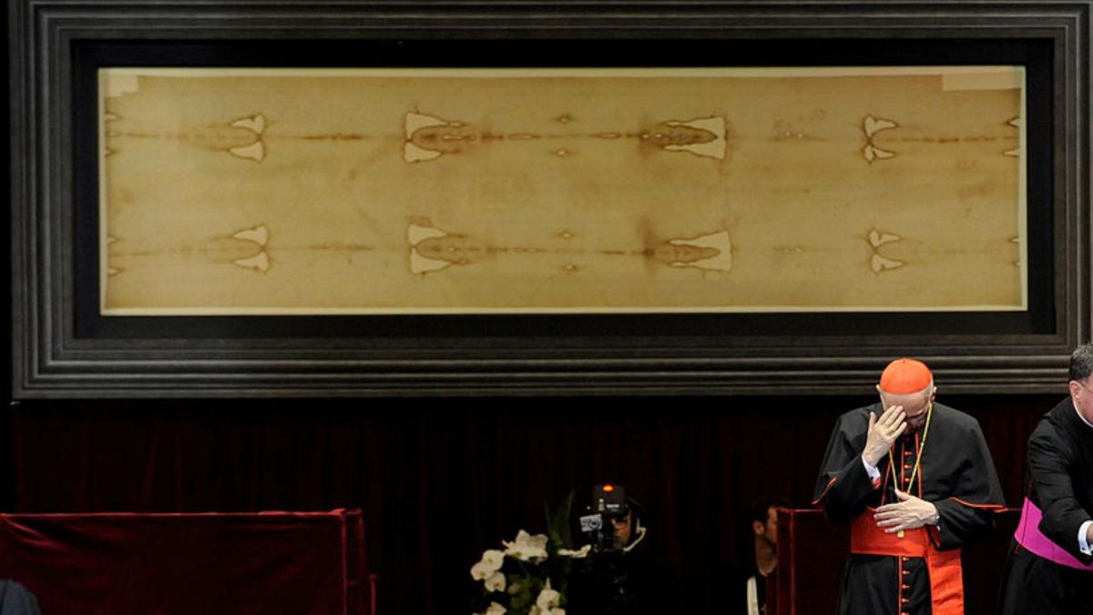 cercetatorii au descoperit cea mai veche mentiune scrisa care sustine ca giulgiul din torino dovada invierii lui iisus este un fals