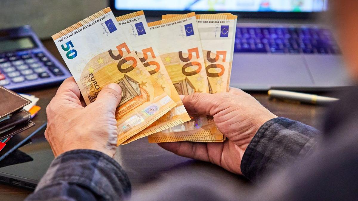 analiza traiul in europa se degradeaza o tara de langa romania are crestere record in timp ce veniturile gospodariilor din ue scad