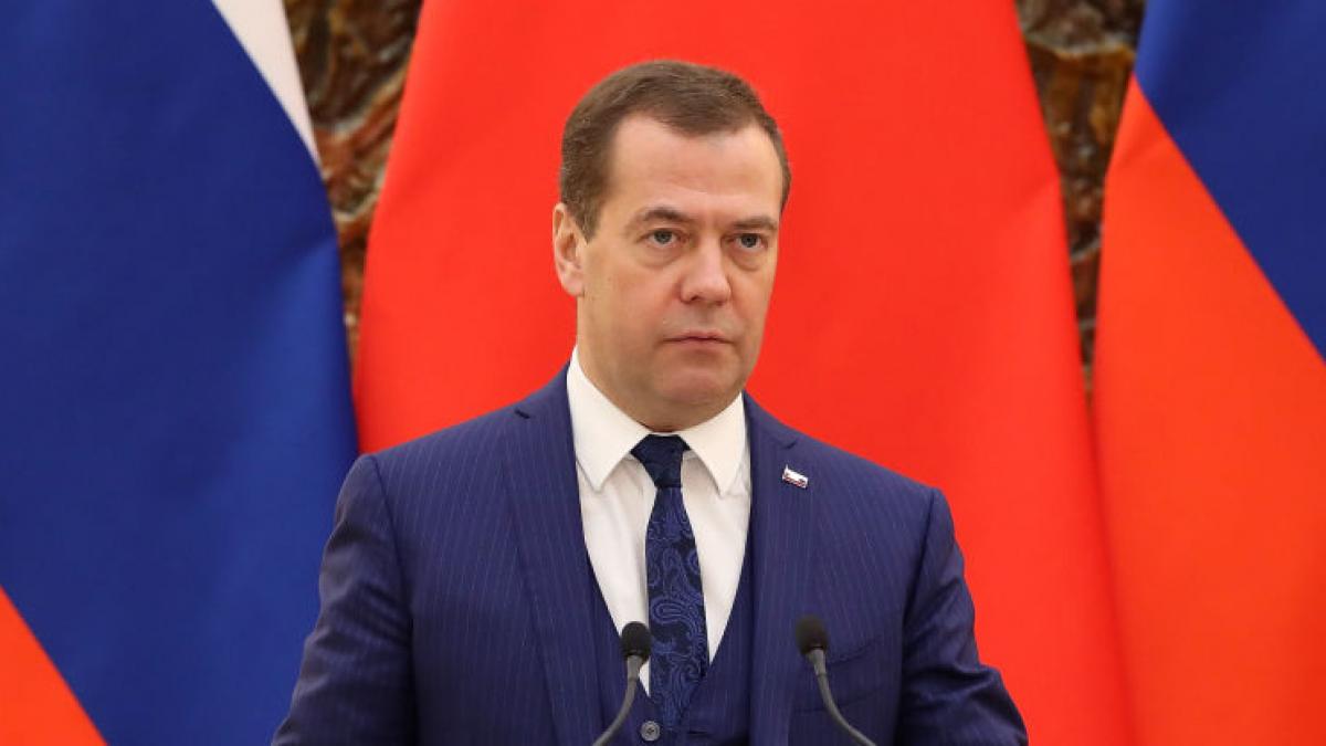 dmitri medvedev acuza o tara nato ca vrea sa atace rusia pregateste un cap de pod pentru un atac