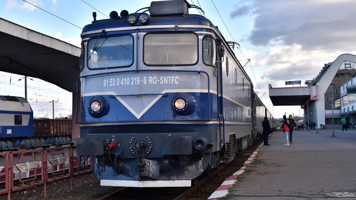 mersul trenurilor de calatori se schimba in octombrie din cauza unor lucrari ce modificari anunta cfr
