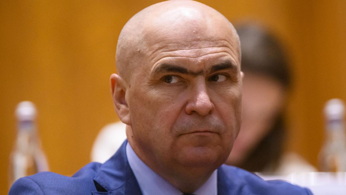 oda lui bolojan inchinata de gabriel liiceanu oare poate fi clonat bolojan il compara chiar si cu moise kogalniceanu si maniu