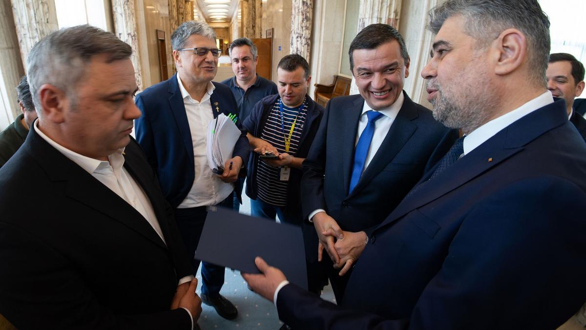 scandalul organul genital grindeanu il apara pe ciolacu si spune ca bolos a propus mecanismul folosirii fondului de rezerva