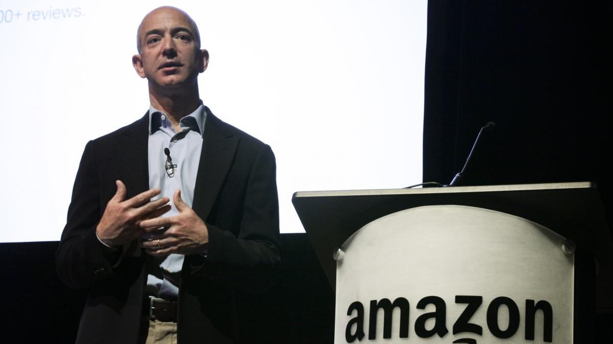 jeff bezos in 1999 vreau ca angajatii mei sa se trezeasca ingroziti in fiecare dimineata cu asternuturile ude de transpiratie