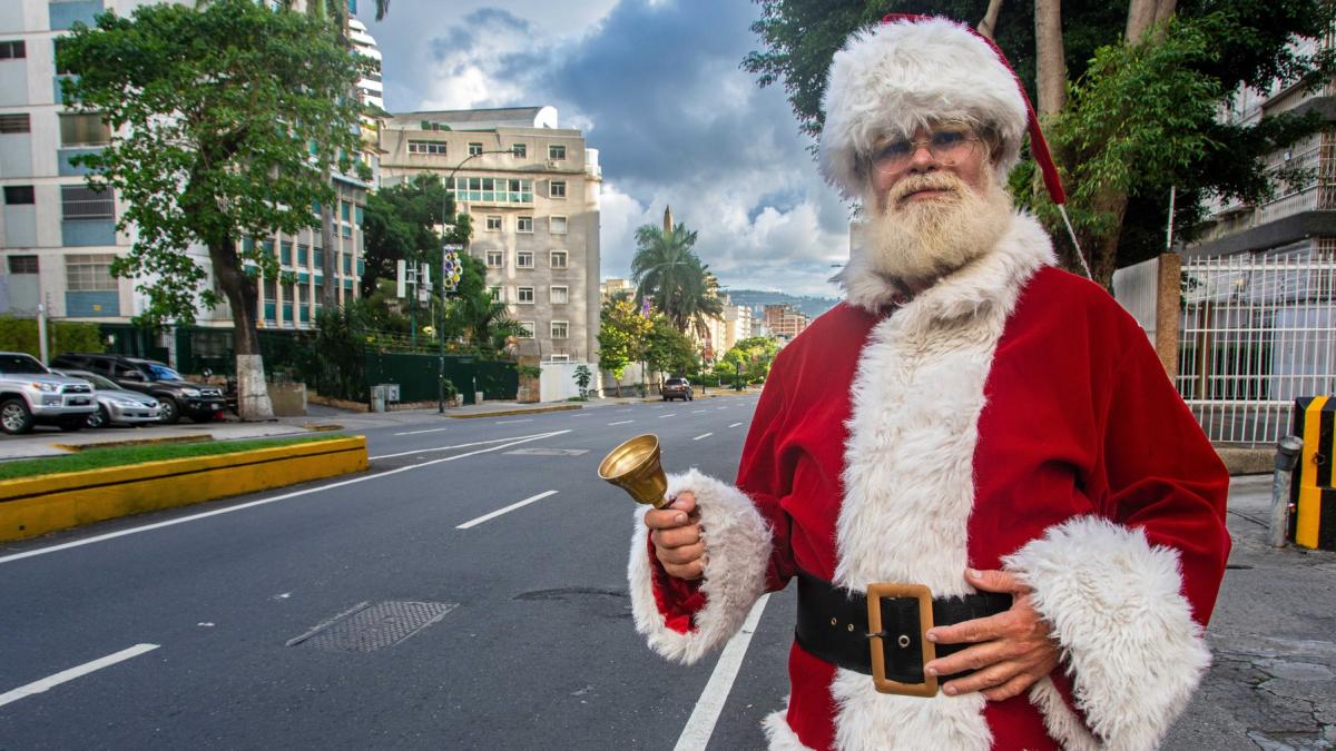 tara in care craciunul va incepe in octombrie pentru ca asa a hotarat presedintele