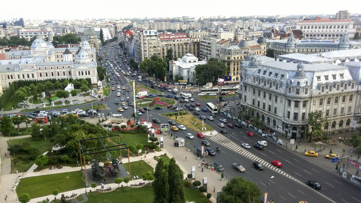 circulatie restrictionata pe mai multe bulevarde din capitala in weekend lista strazilor afectate