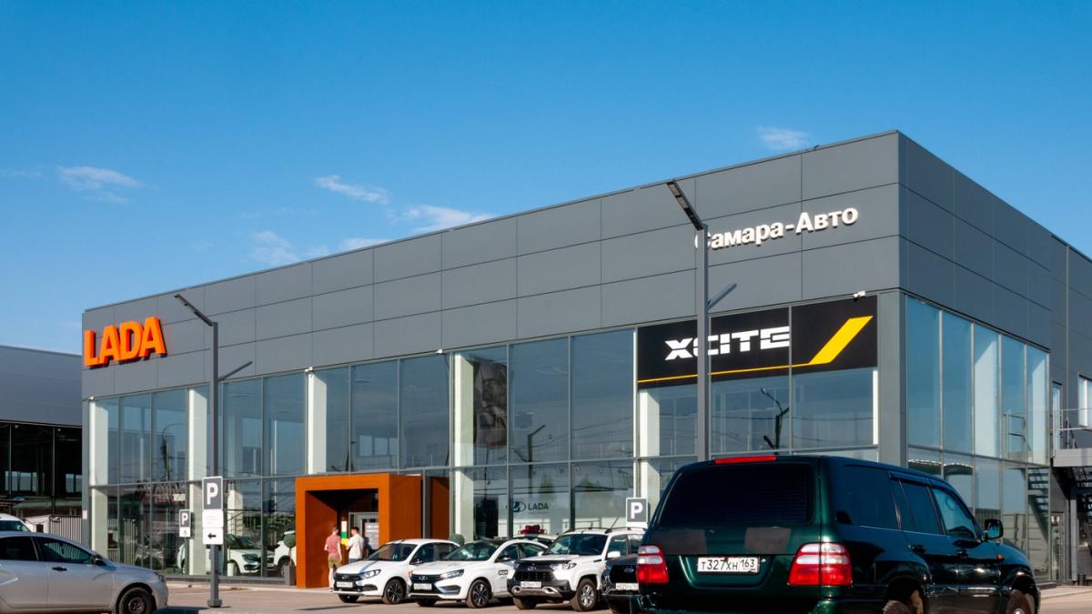 falimente pe banda rulanta in rusia piata auto se prabuseste pentru ca rusii nu mai au bani iar preturile sunt tot mai mari