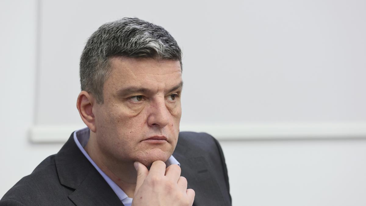 diana buzoianu l a concediat pe directorul anar sorin lucaci romania a pierdut peste 300 de milioane de euro din pnrr